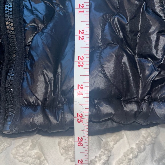 Kookaburra By UGG Reversible Sherpa Puffer Jacket - Picture 6 of 10